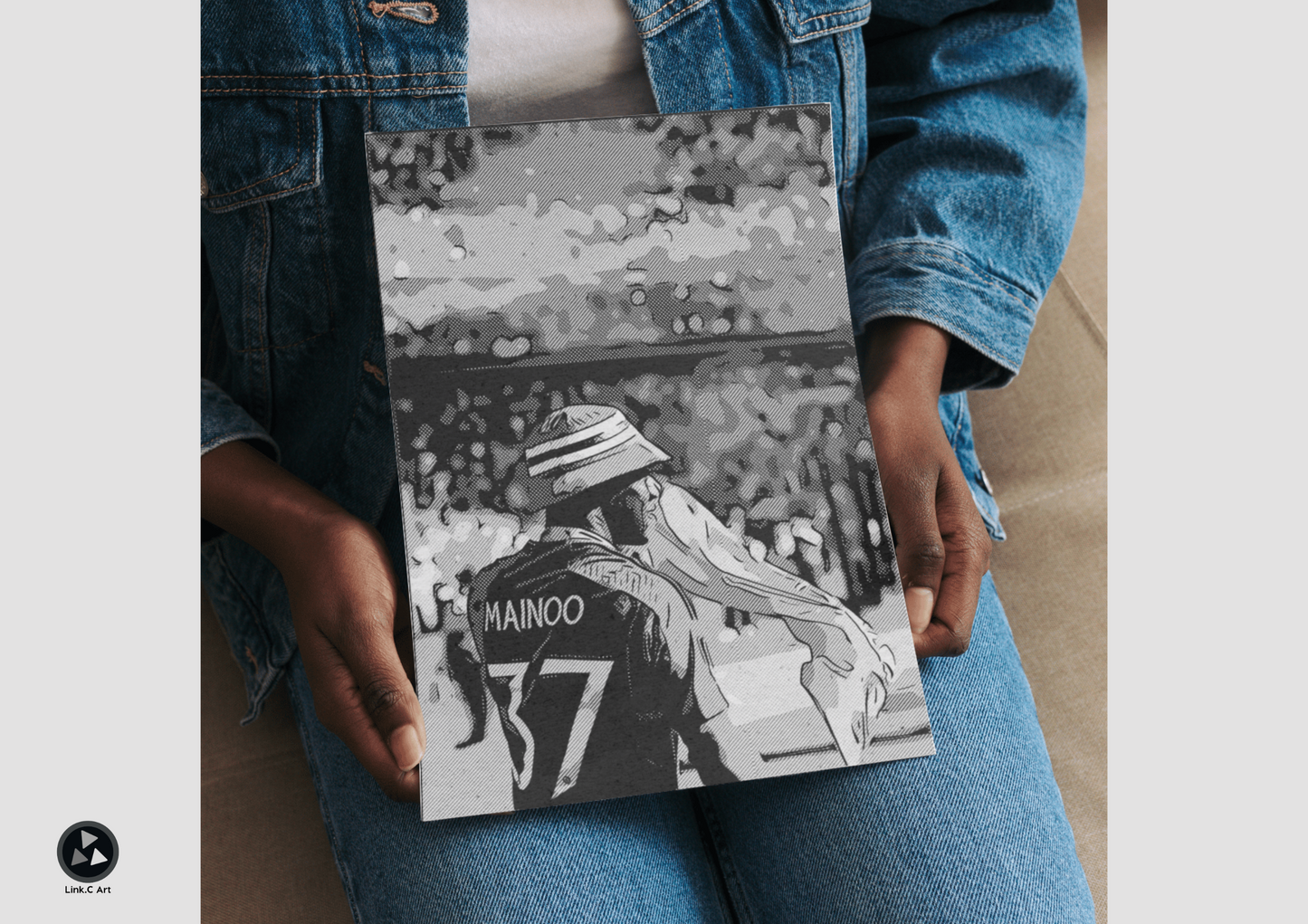 BW Bucket Hat Mainoo Poster of Kobbie Mainoo FA Cup final Manchester United