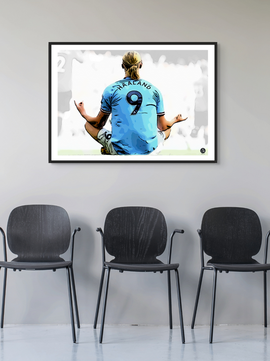 Erling Haaland No9 Legends Print